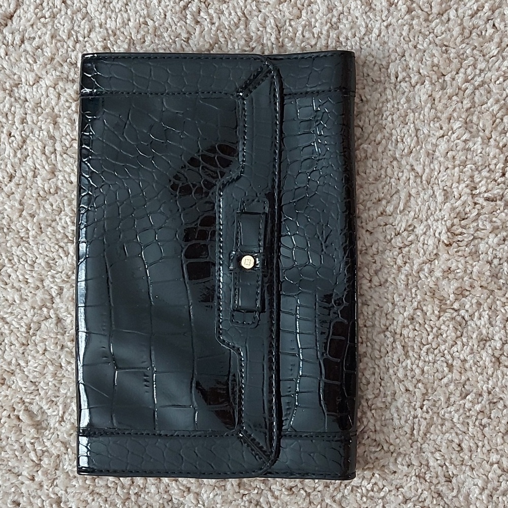Black Croc Embossed Faux Patent Leather Jewelry Travel Organizer Roll